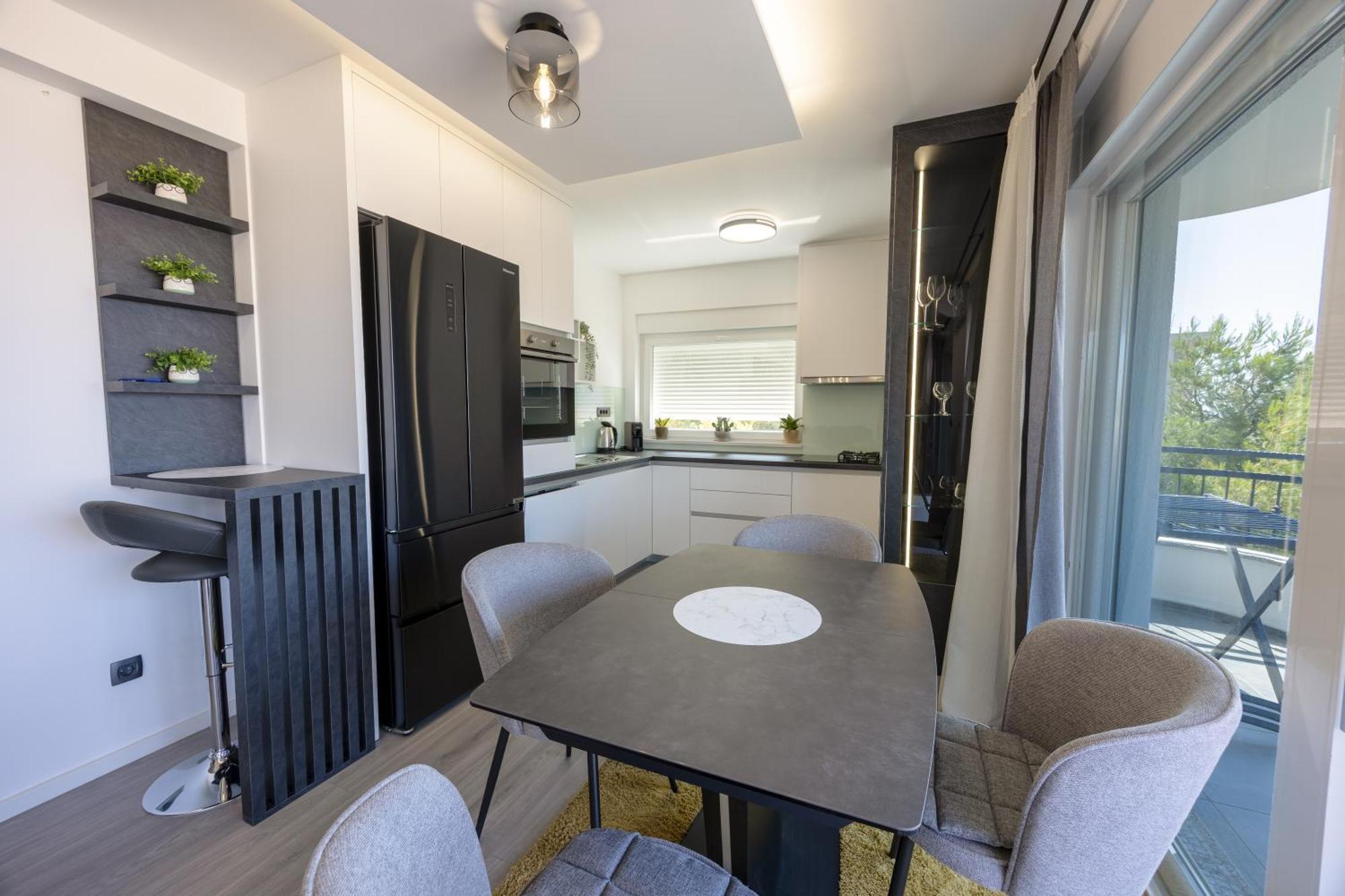 Apartman La Storia Makarska